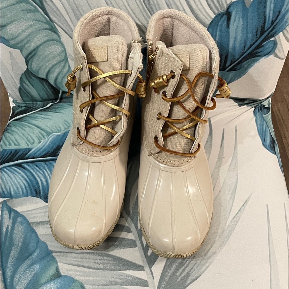 Women's Cream Waterproof Duck Boots - Brand:
